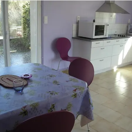 Maison Independante 3etoiles Avec Grand Jardin Holiday home